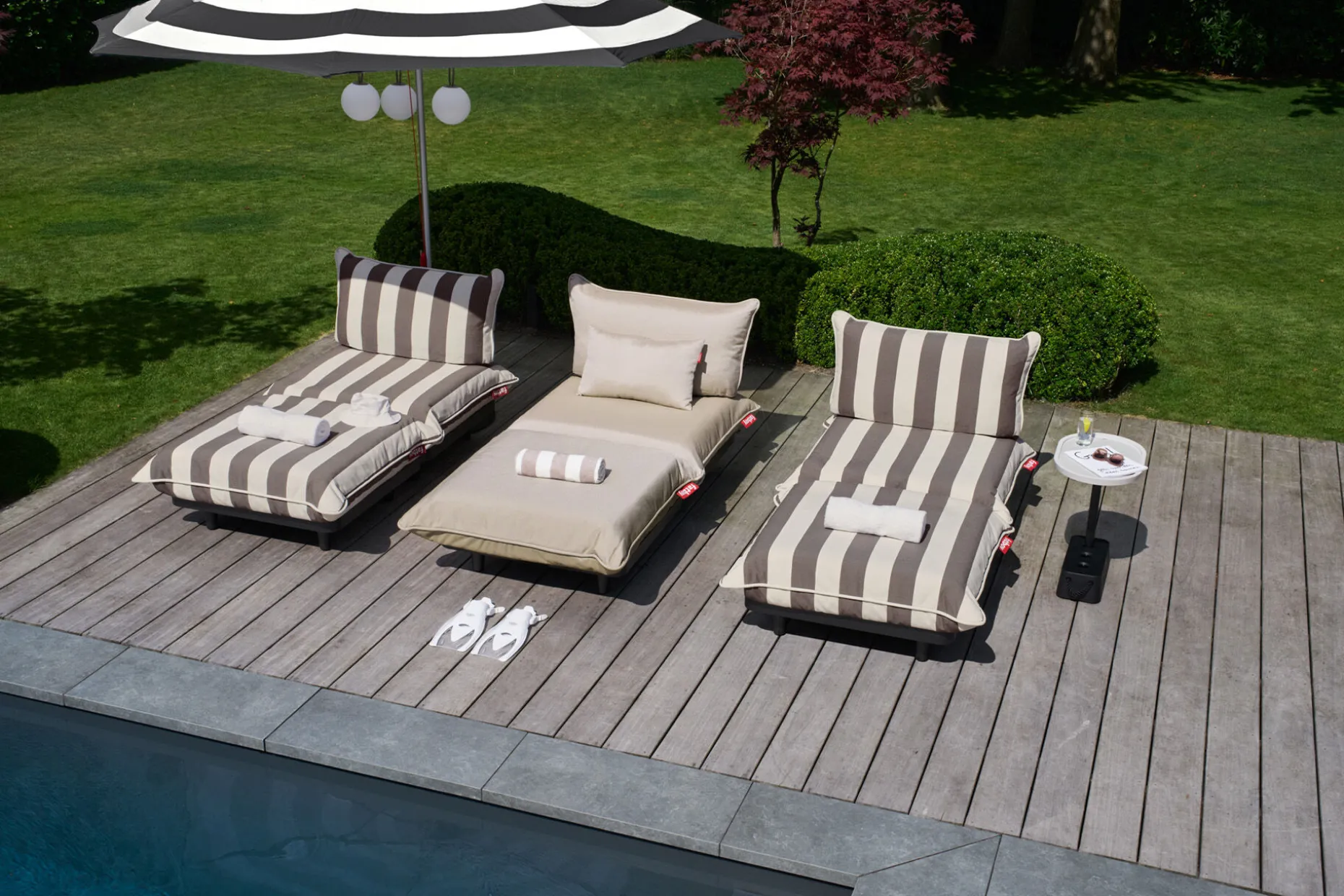 Paletti Set Large + Table Modulaire loungeset voor buiten, 280x190x90 cm