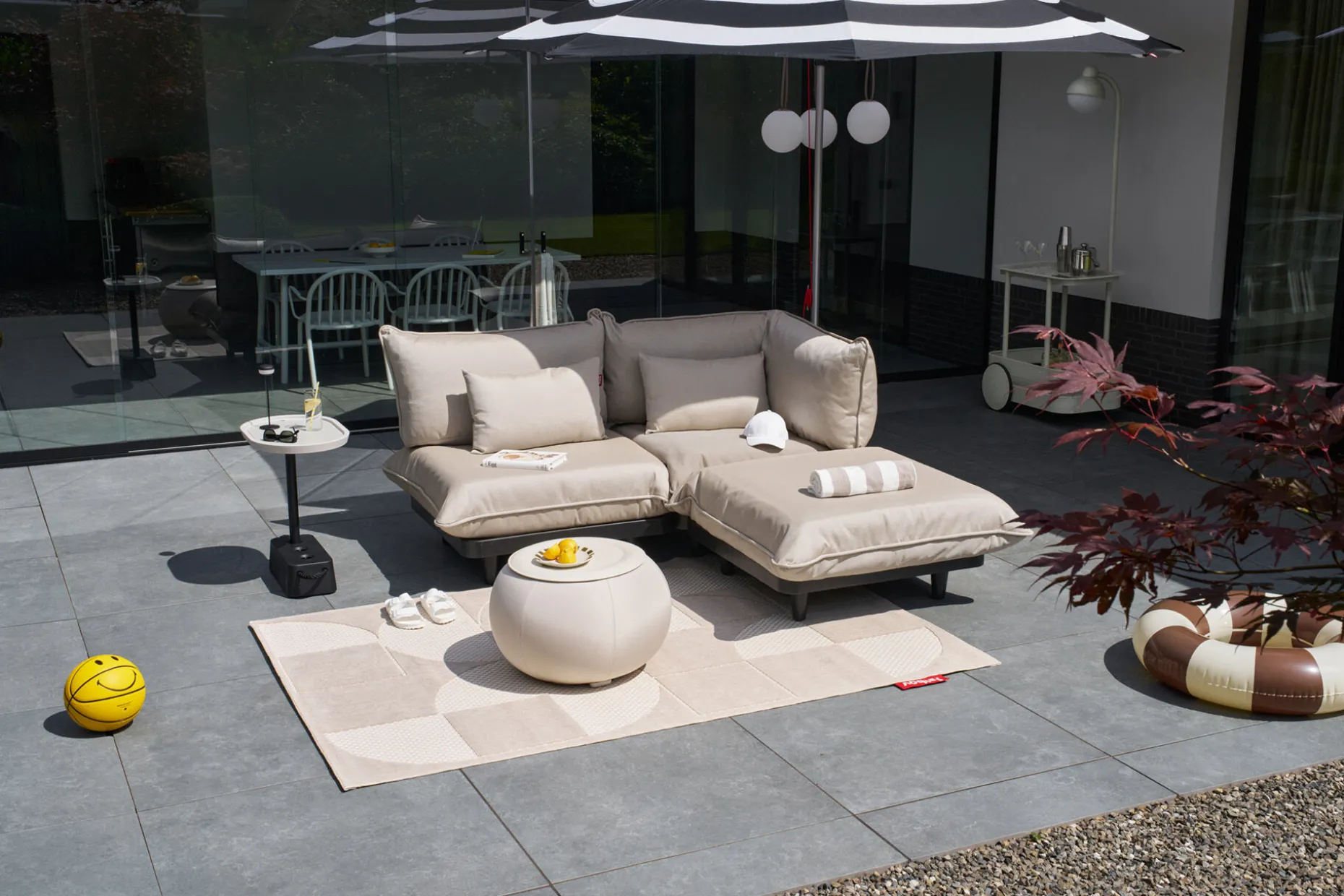 Paletti Set Large Royal + Table Modular outdoor lounge set, 280x190x90 cm