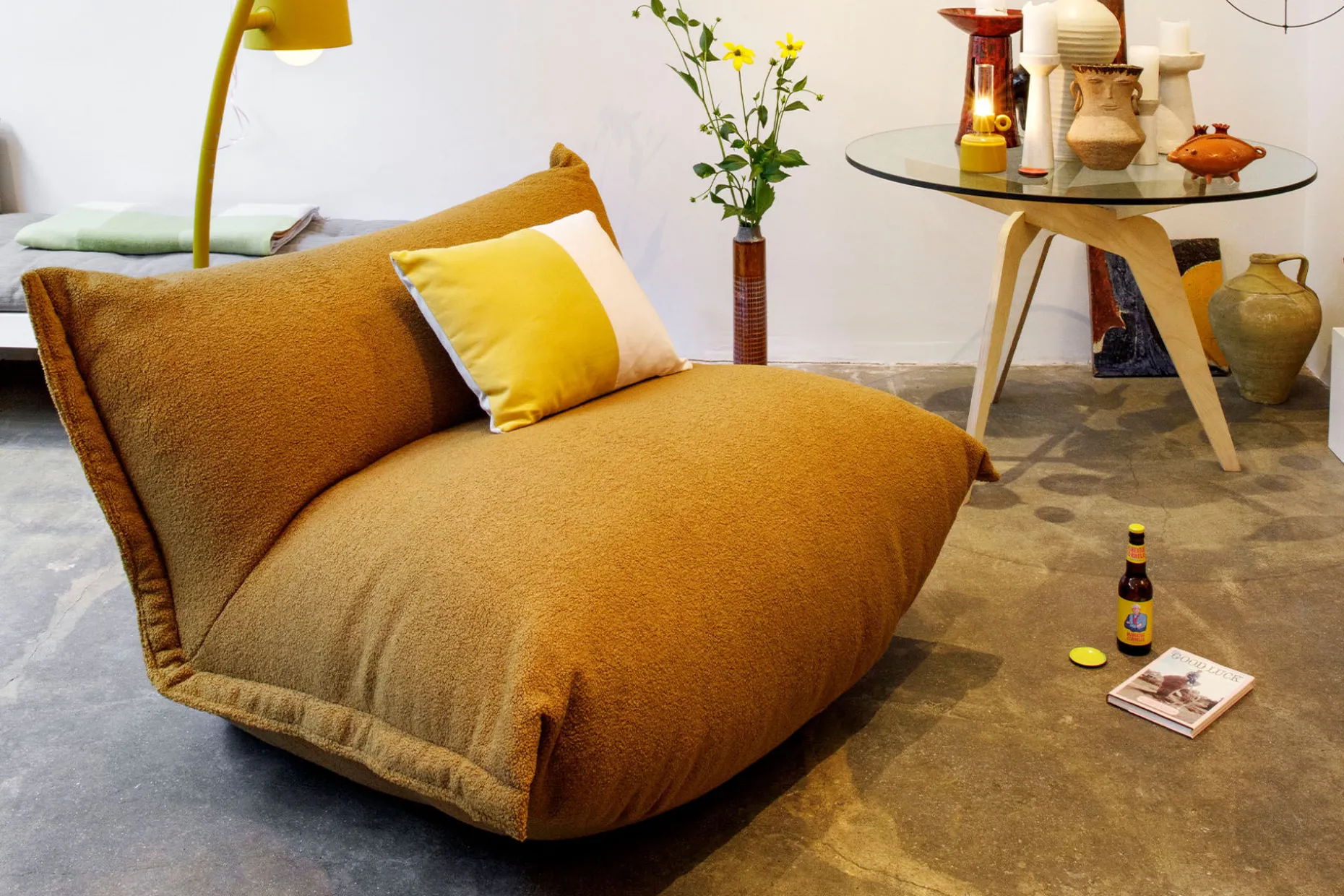 the BonBaron Sherpa Loungestoel, goud, 120x120x75 cm
