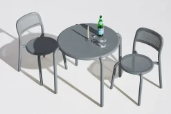 Toní Bistreau Kleine tuintafel, grijs, 80x80x76 cm